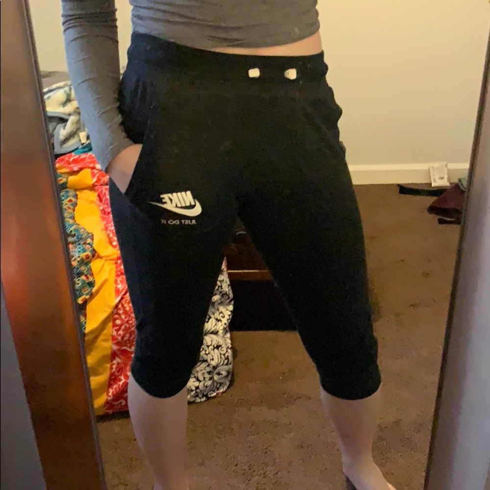 Nike half-calf capris sweatpants